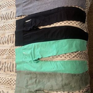 Gym shark leggings size small